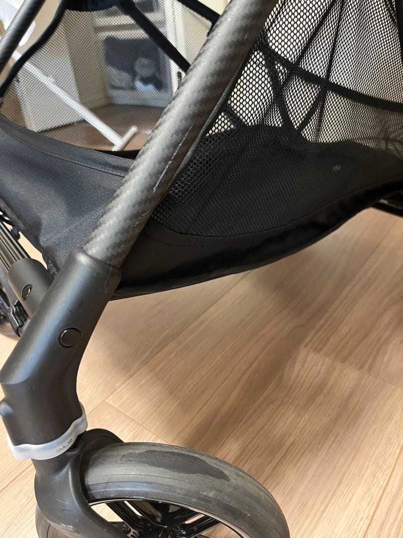 サイベックス　ホワイトカラー　ベビーカー カップホルダー付き