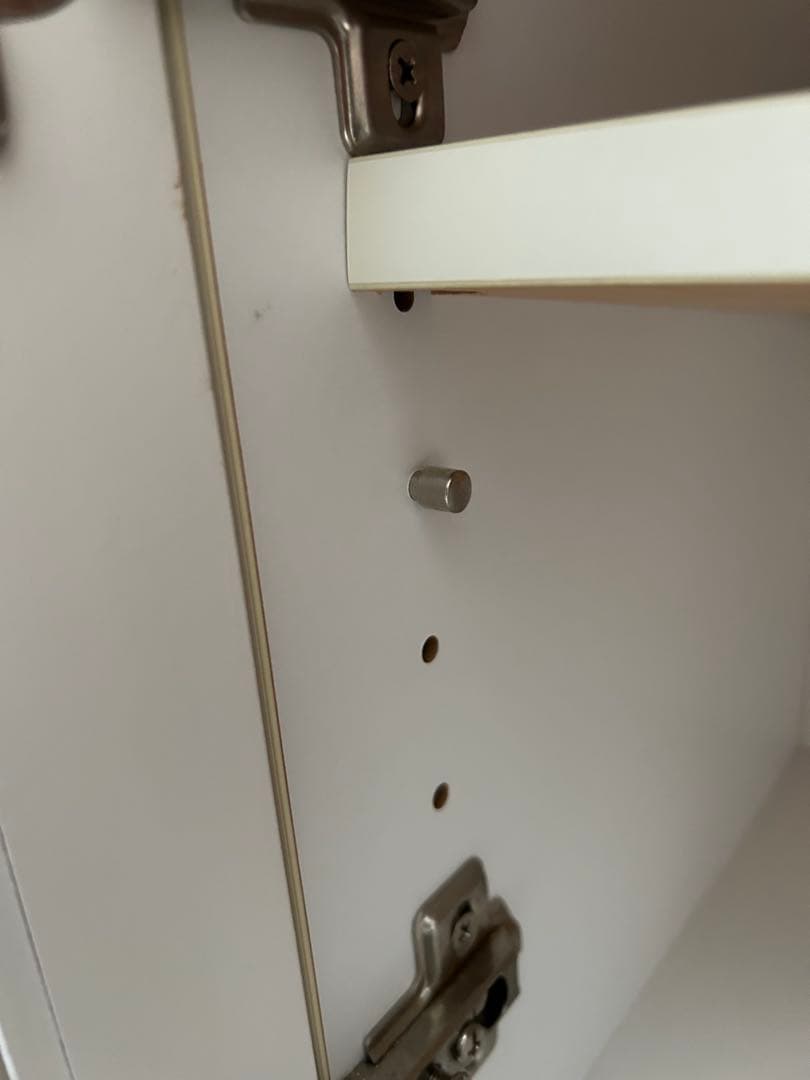 ホワイトキャビネット リビングボード サイドボード ガラス扉付き②