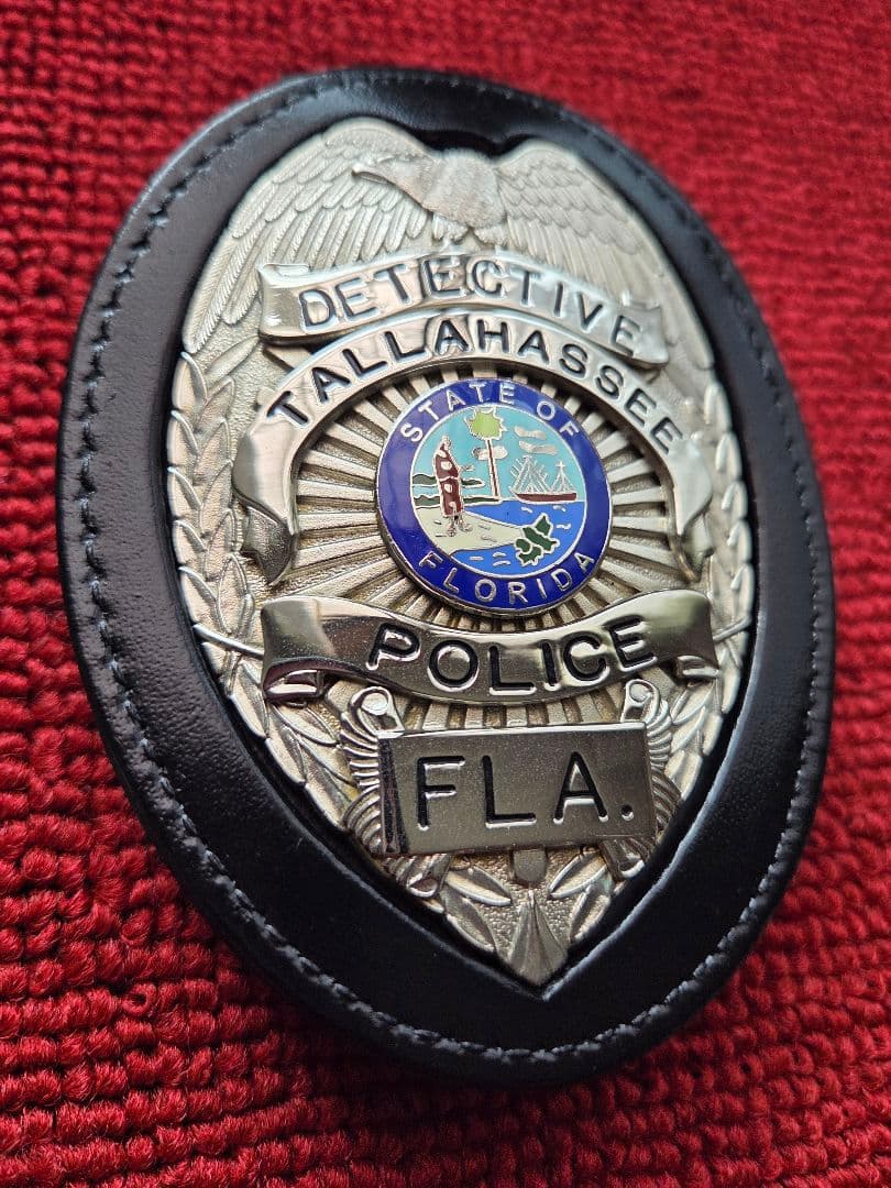 米国ポリスバッジ【TALLAHASSEE POLICE】PF製バッジホルダー付き