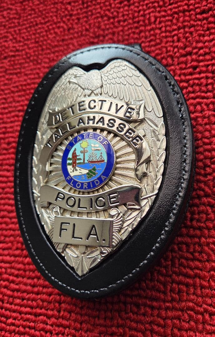 米国ポリスバッジ【TALLAHASSEE POLICE】PF製バッジホルダー付き