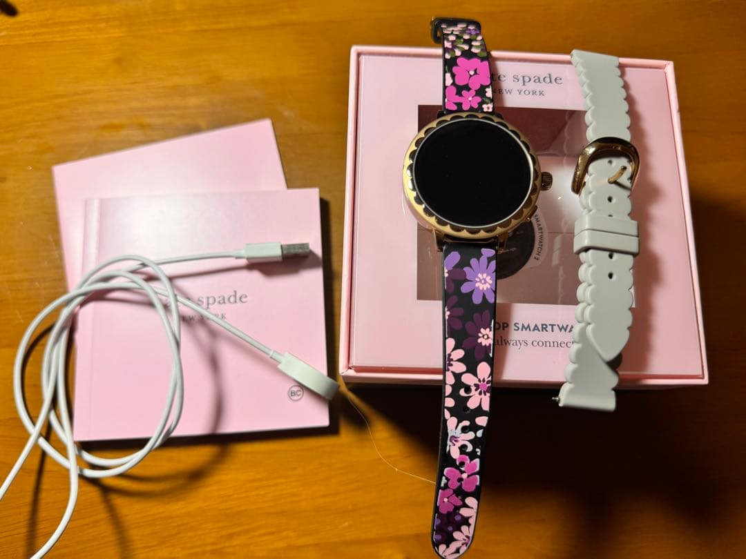 kate spade スマートウォッチ 本体