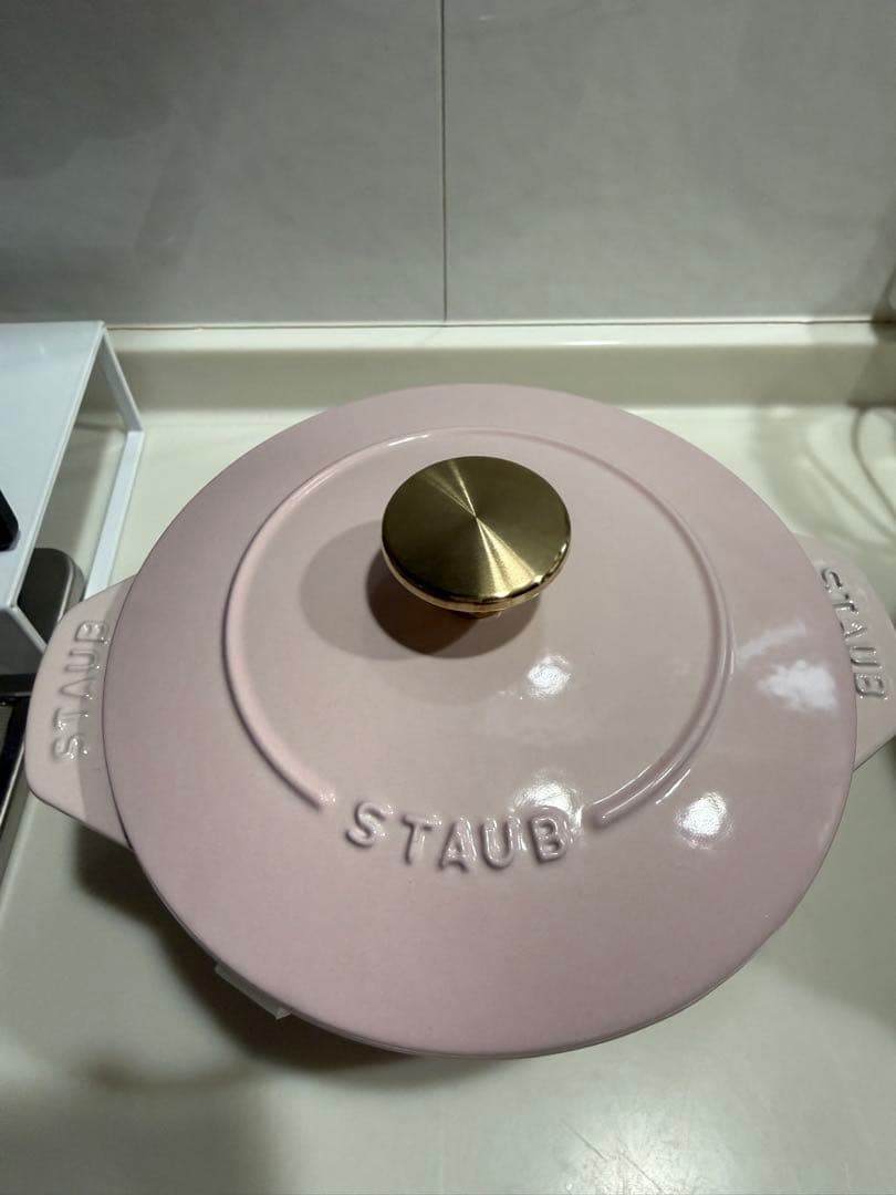 ストウブ　ソルベローズ　ココットゴハンM ２回使用