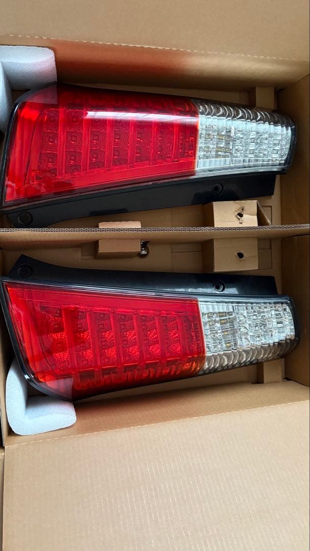 MH２３Ｓスティングレー チューブフルLEDテールライト 赤/透明 2個セット