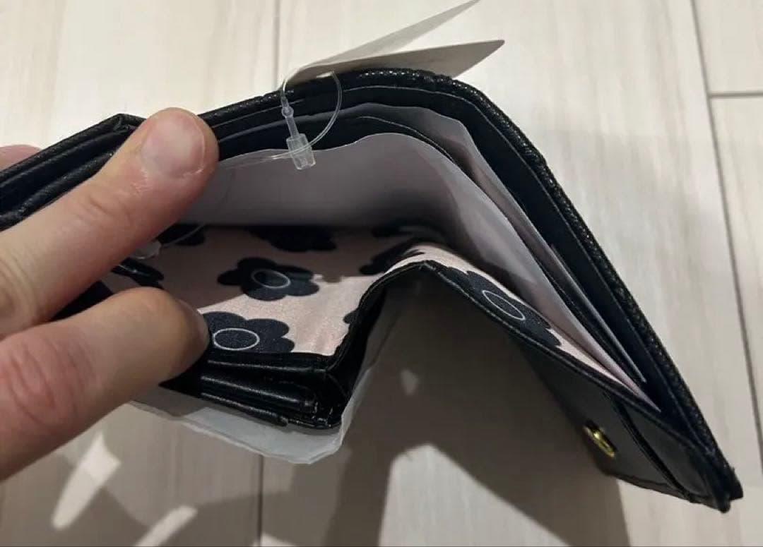 ※新品※ 【MARY QUANT】三つ折り財布　ミニーデザイン