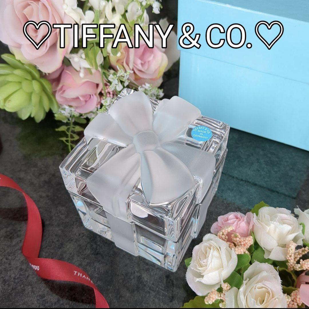 ティファニークリスタルボックス　ティファニーリボンボックス　小物入れ