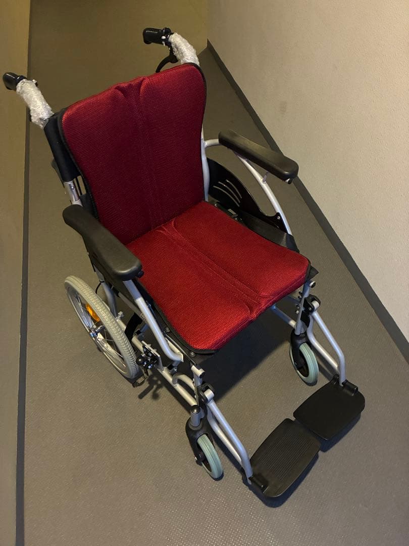 ケアテックジャパン 介助式 アルミ製 車椅子 CA-21SU (レッド)