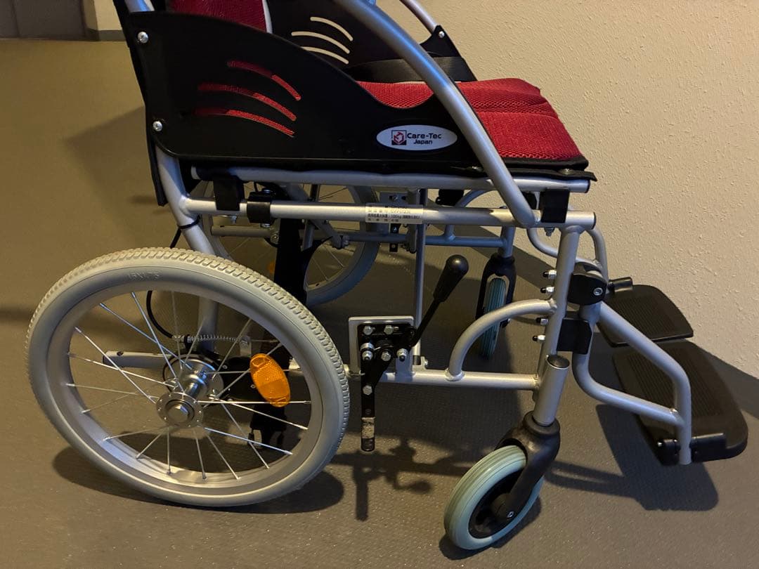 ケアテックジャパン 介助式 アルミ製 車椅子 CA-21SU (レッド)