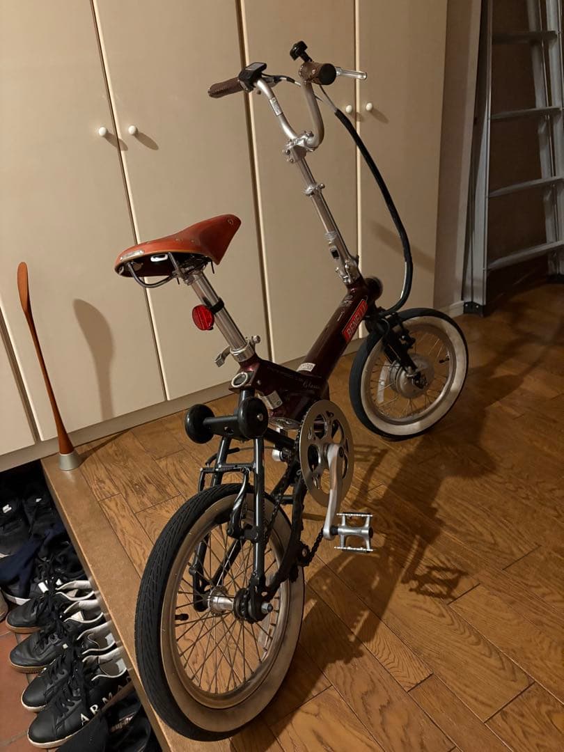 BENELLI クラッシック シティタイプ折りたたみ電動自転車