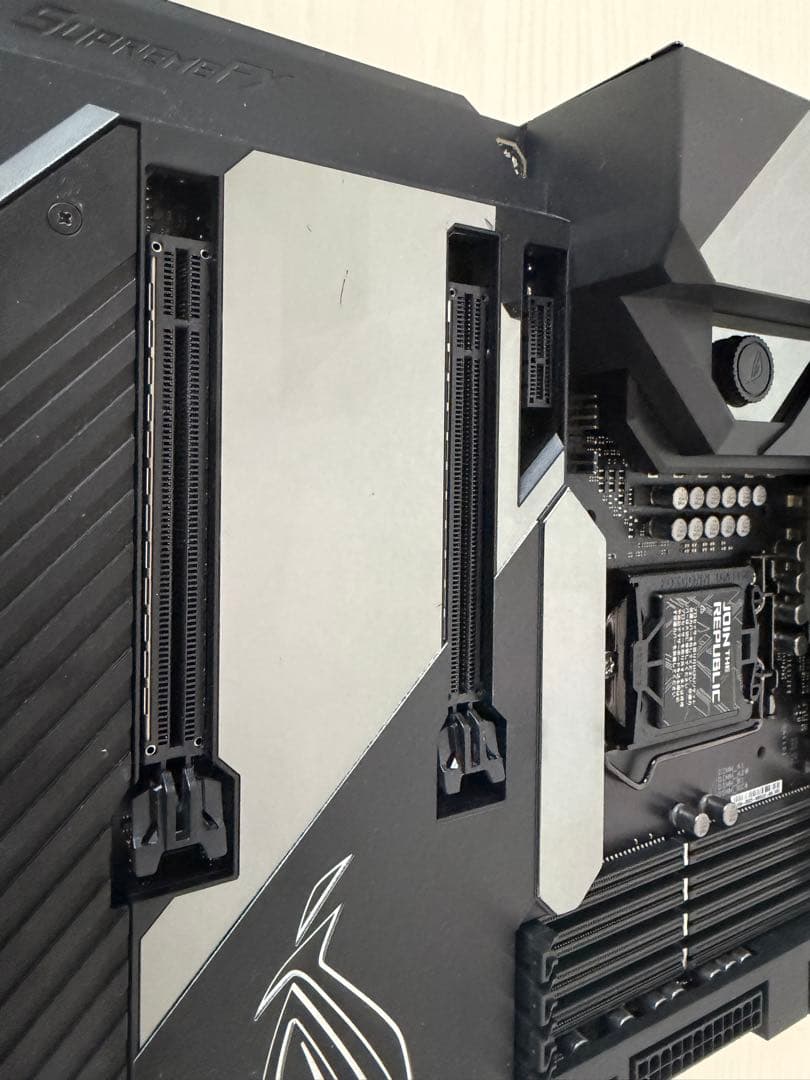 【難あり】ROG MAXIMUS XI FORMULA +Cosairファン