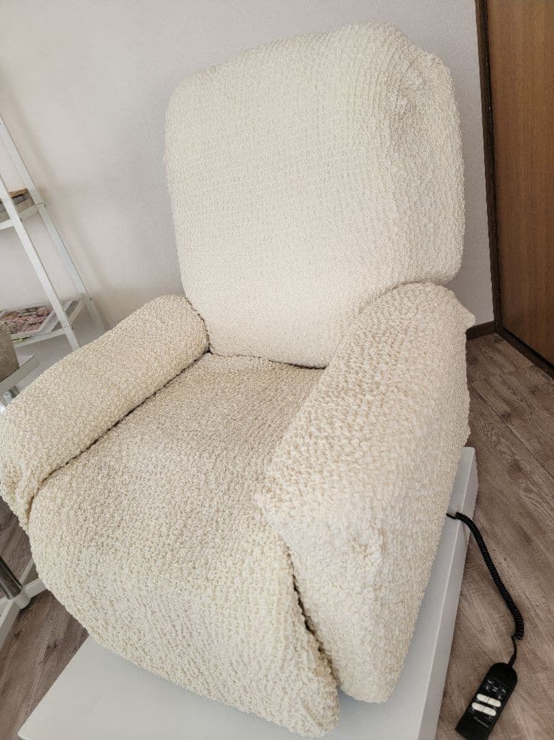 めろんぬ　リクライニングソファ