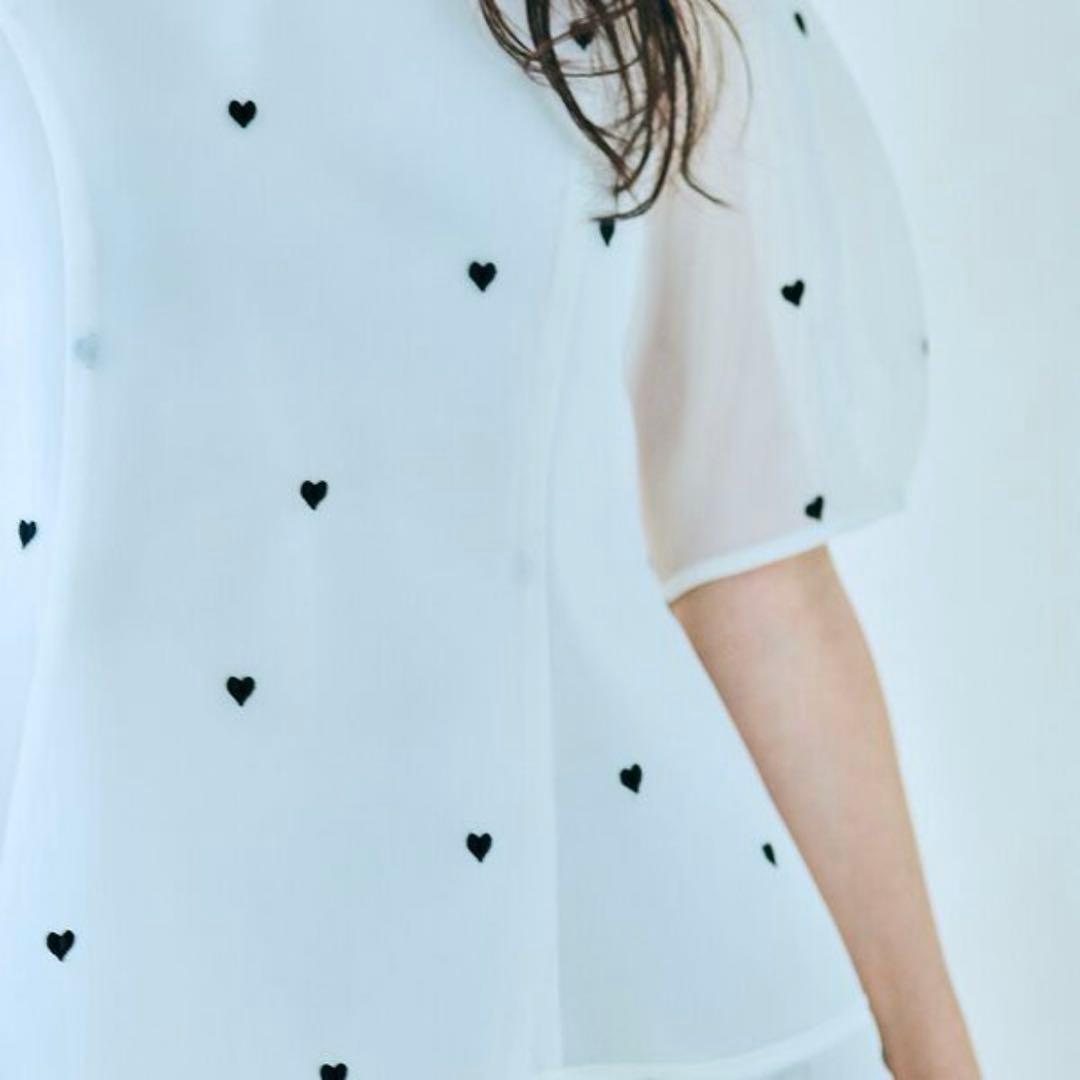 Audie a muses ハート刺繍メッシュブラウス