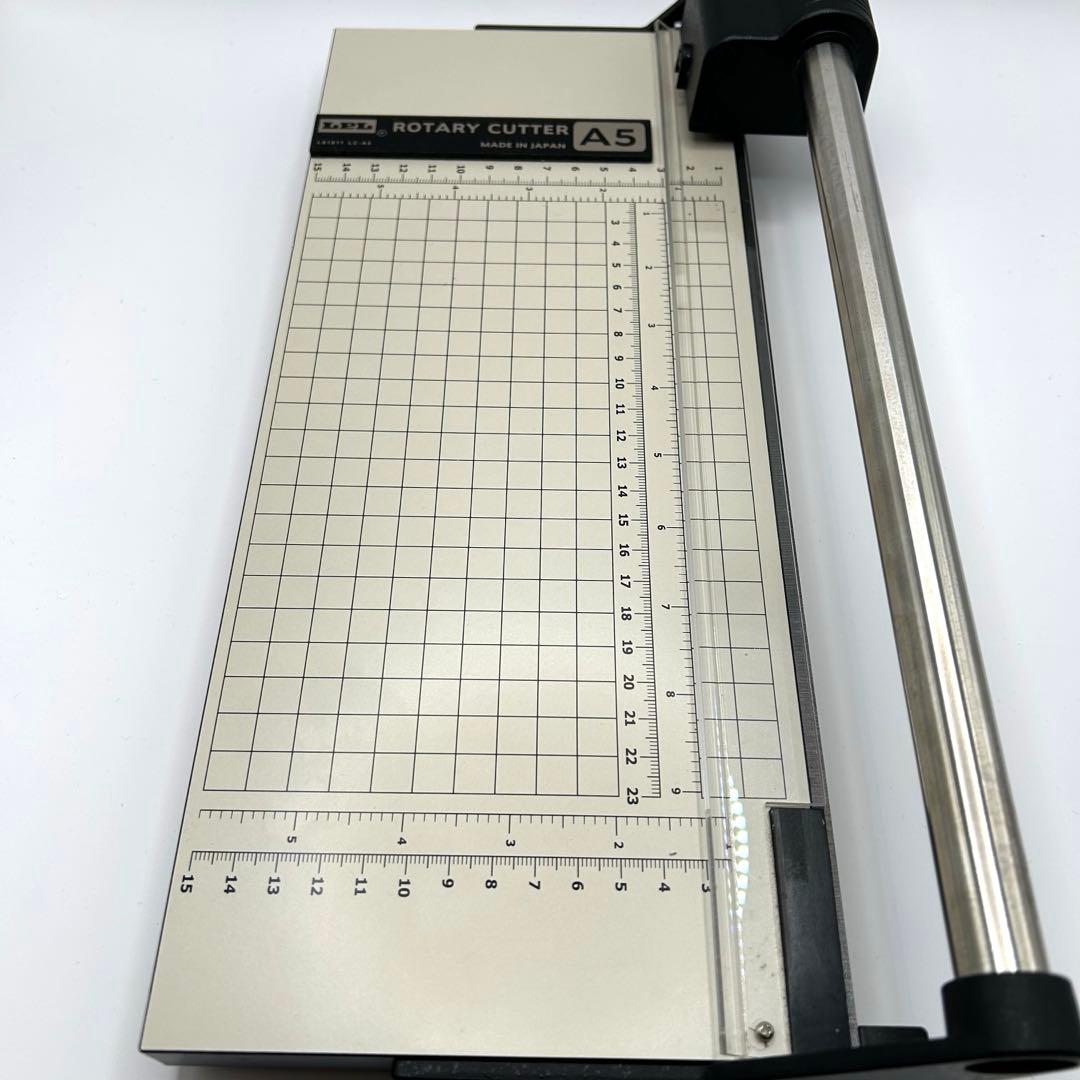 【廃盤美品】 LPL ロータリー式カッター 裁断機 取説付き