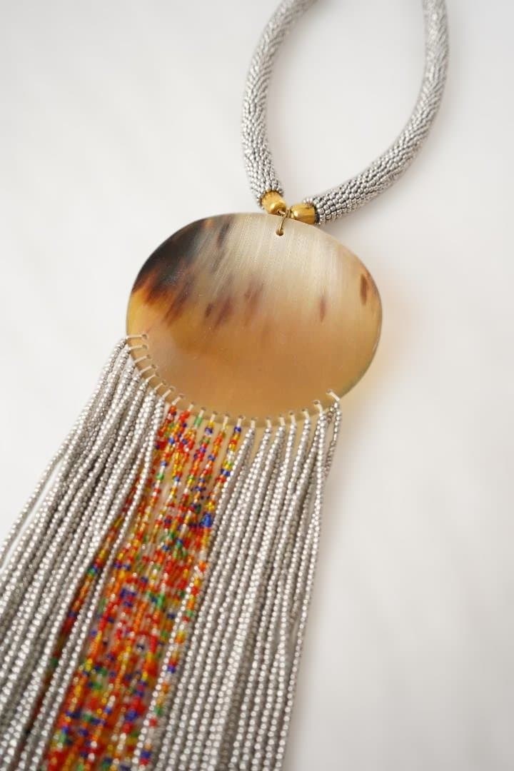 ホーンモチーフ×マルチビーズ フリンジロングネックレス (シルバー) 並行輸入品