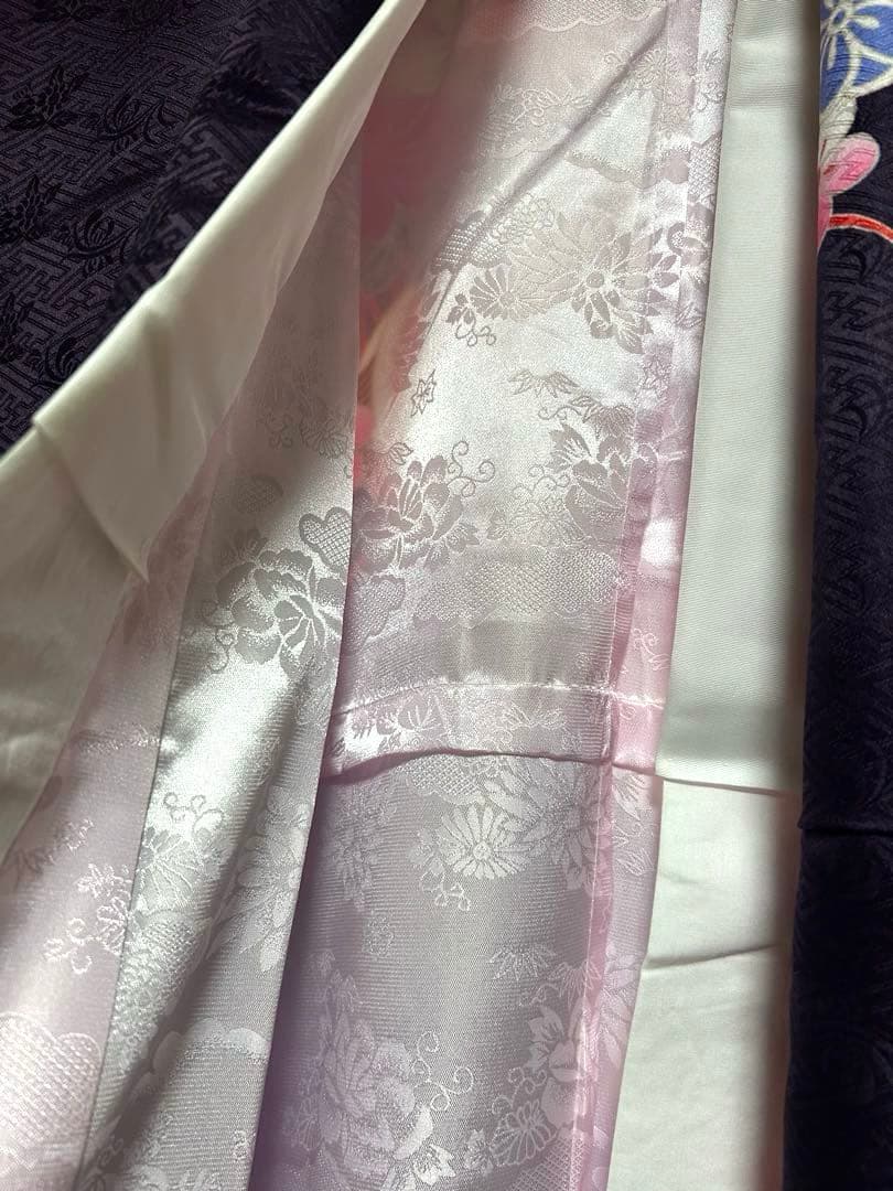 【美品】華やかな紫色の振袖　1度使用　足袋（未使用）