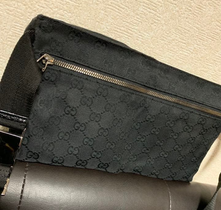 GUCCI グッチ ウエストバッグ 髪西着用