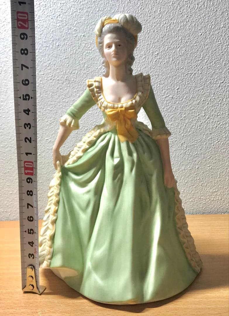 フランクリンポーセレン 陶器人形 王妃マリーアントワネット