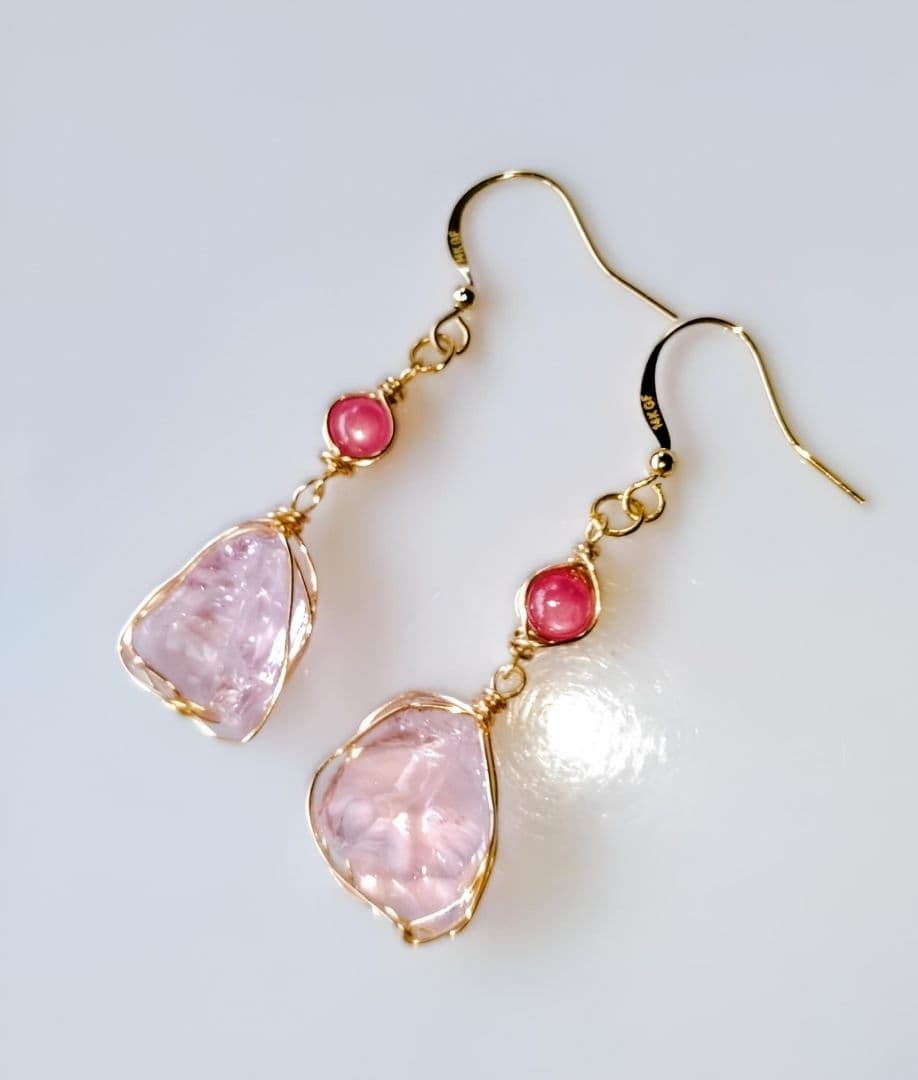 Kgf14 希少 アンダラ ルミネッセントピンク 原石 スタールビー ピアス