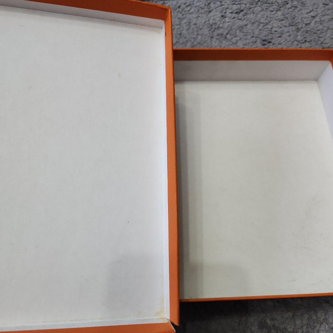 美品　エルメスHERMES レザーベルトリバーシブル ブラック　ゴールドH 90