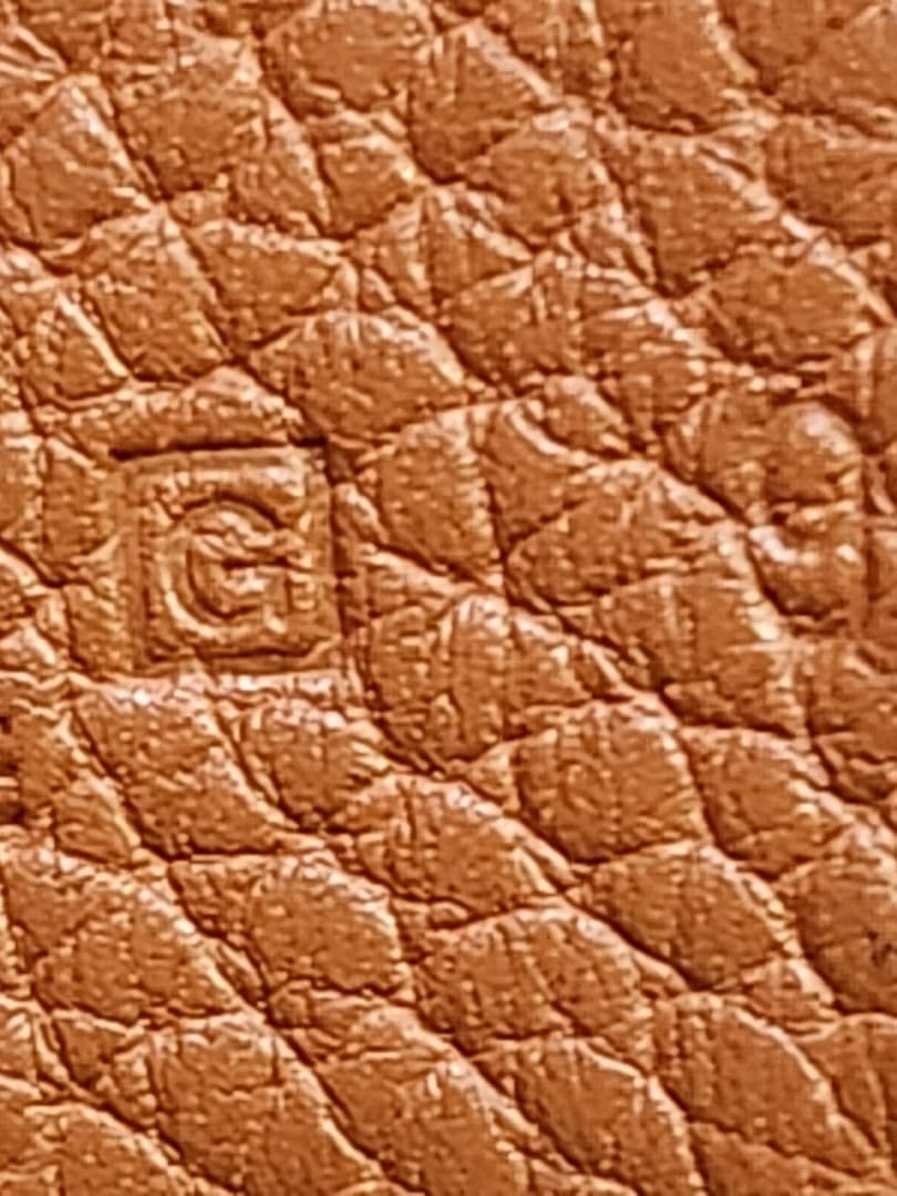 美品　エルメスHERMES レザーベルトリバーシブル ブラック　ゴールドH 90