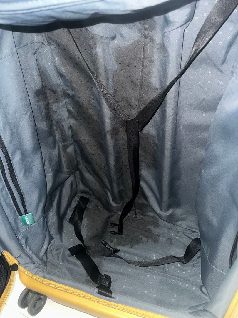 最終値下げ　LOJEL イエロー　キャリーケース　Mサイズ【傷あり】