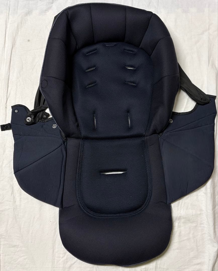 アップリカ ベビーカー ラクーナクッションフリー 超美品 横スライド 清掃済み