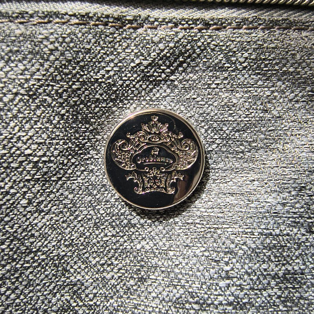 【未使用】上品グレーで差がつく、オロビアンコのボディバッグ