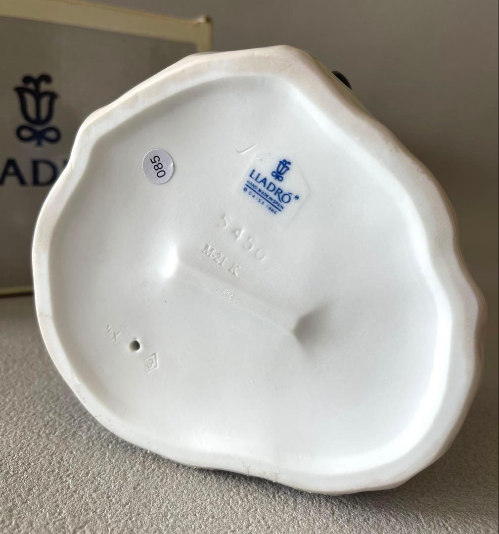 美品⭐︎LLADRO フィギュリン 5450 / マーガレットの花占い