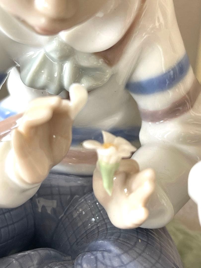 美品⭐︎LLADRO フィギュリン 5450 / マーガレットの花占い