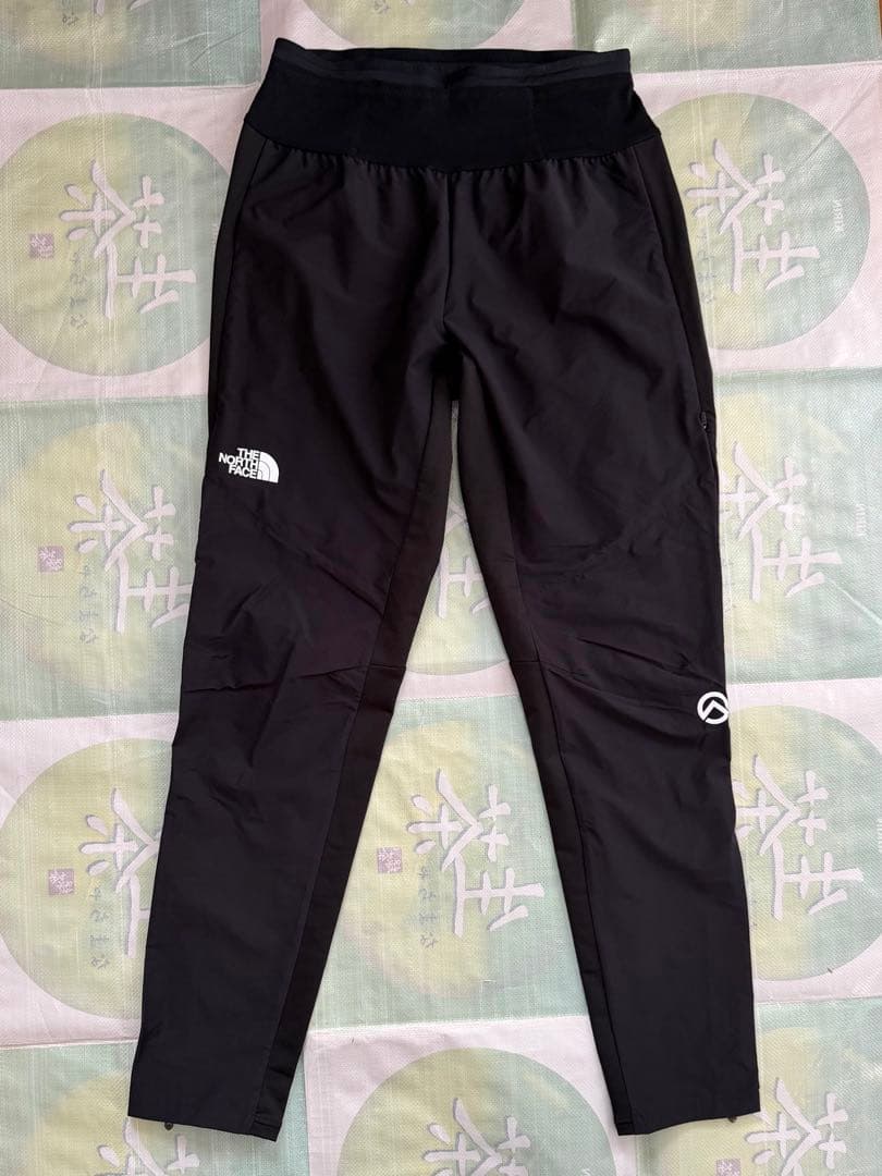 ノースフェイス トレイルエクスプロールタイツ パンツ（メンズ） NB82373