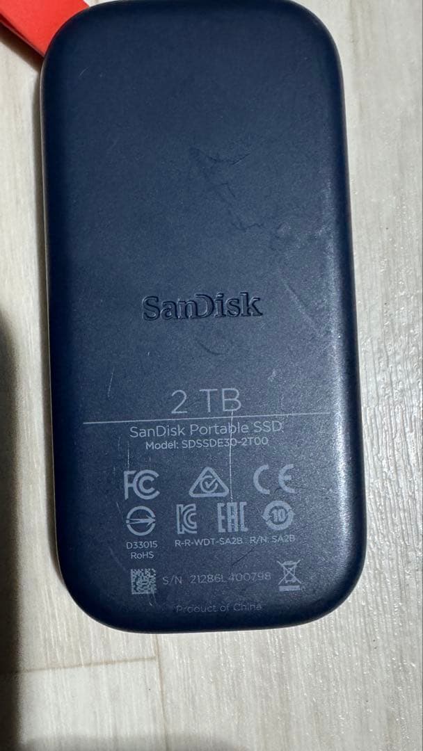 外付けハードディスク・ドライブ Sandisk Portable SSD 2TB