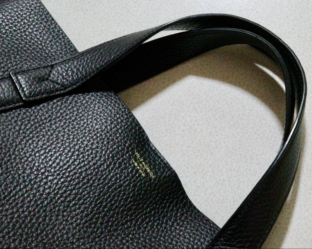 ペッレモルビダ ミニトート ブラック/ブルー