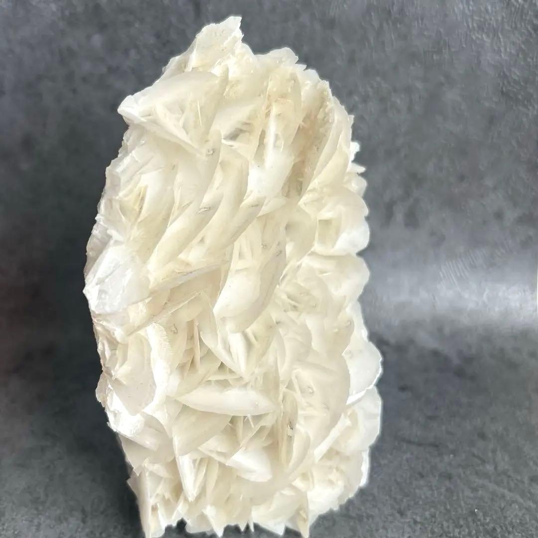 ホワイトローズカルサイト　白薔薇　カルサイト③