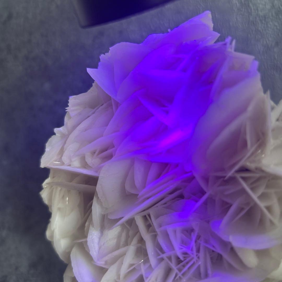 ホワイトローズカルサイト　白薔薇　カルサイト③