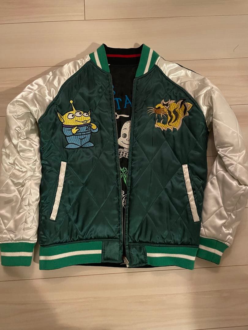 トイストーリースカジャン