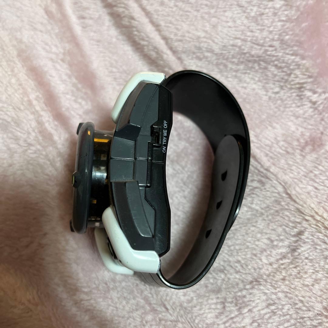 00s BEN10 オムニトリックス omnitrix ベン10 おもちゃ 希少