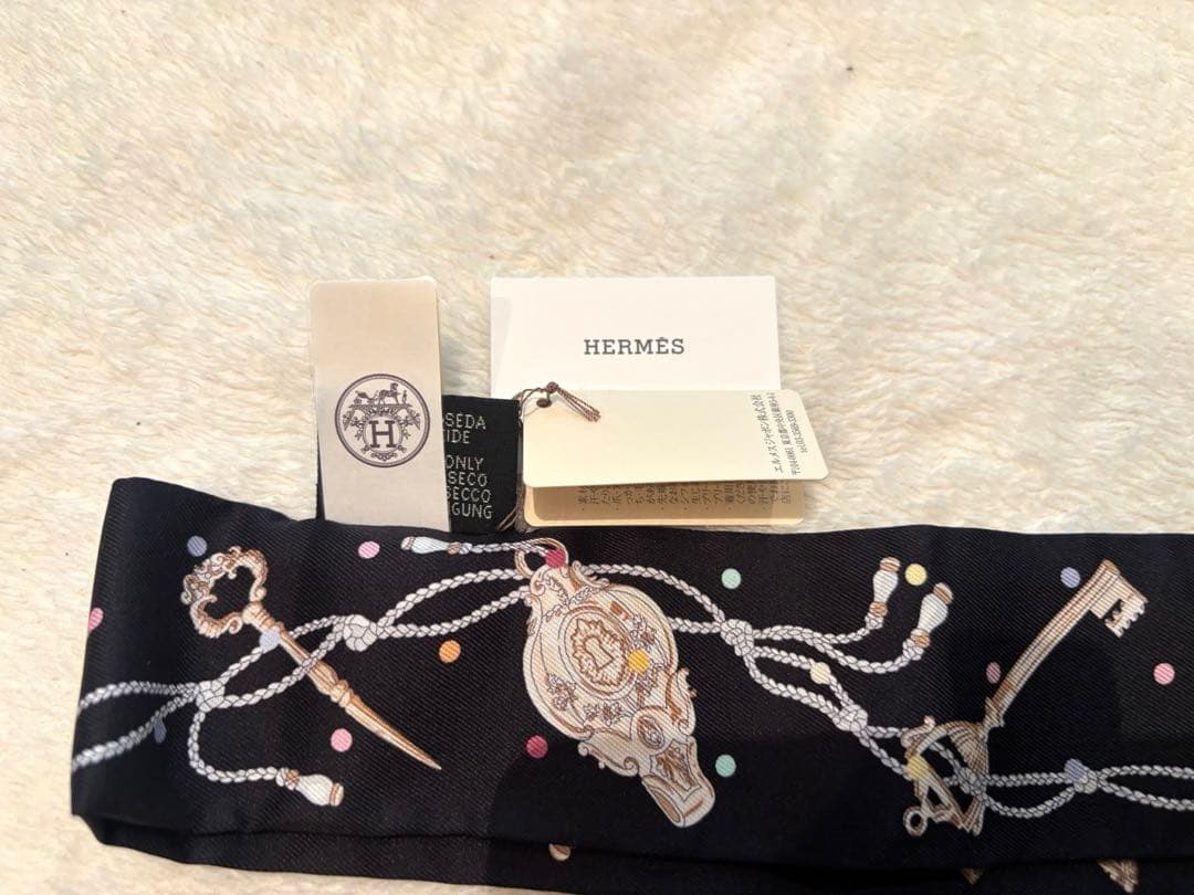 【新品未使用】 HERMES ツイリー レクレアポア 黒 エルメス 鍵 ノワール