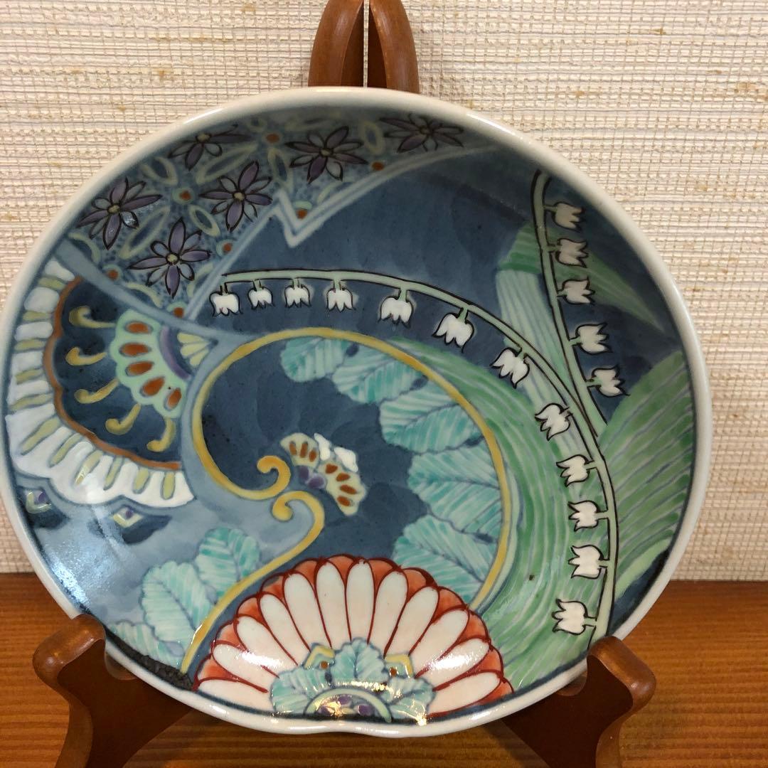 有田焼　六代走波　染錦 菊花鈴蘭文 皿二枚