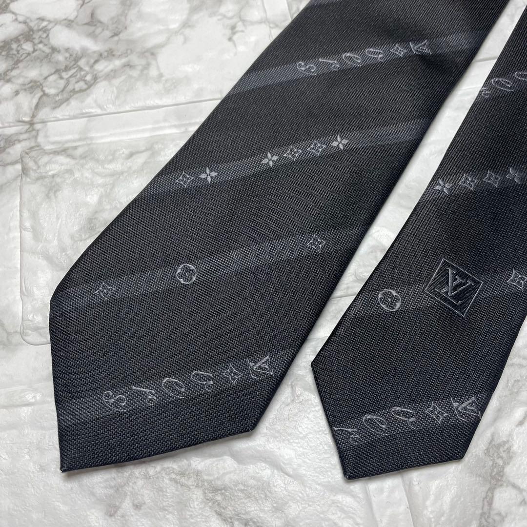 完売モデル　ルイヴィトン　LOUIS VUITTON ネクタイ　モノグラム
