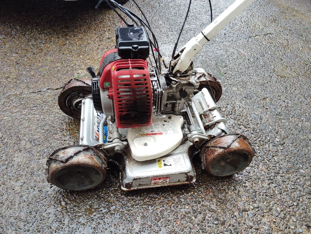 自走式草刈り機スパイダーモア4wd az851a※11月まで