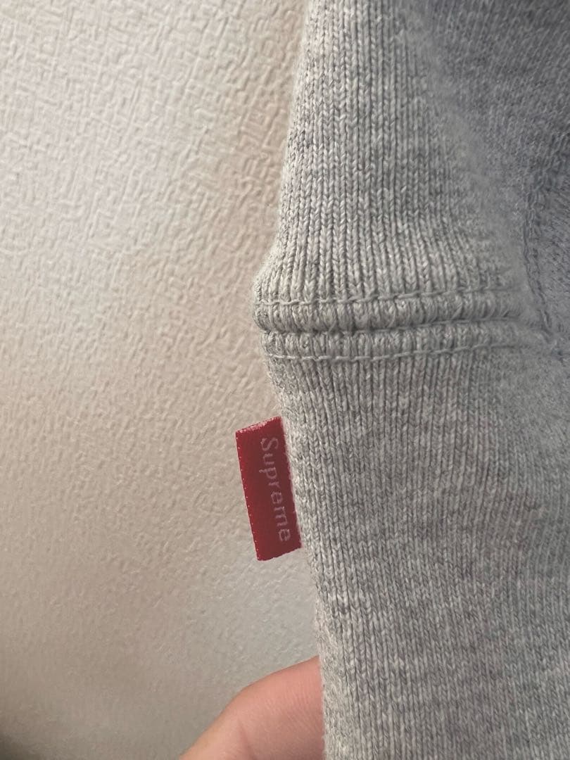【美品】supreme カウズ パーカー　Sサイズ