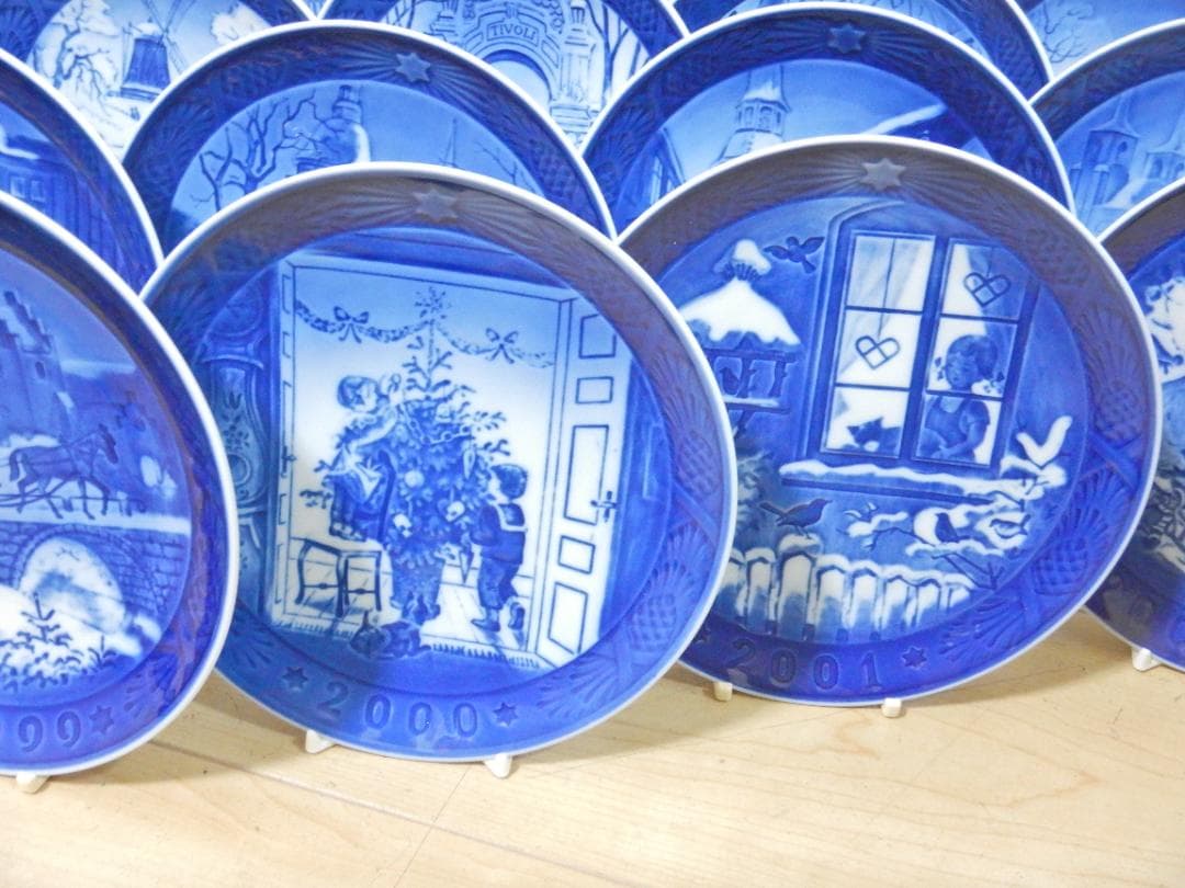 ロイヤルコペンハーゲン イヤープレート 1983年~2007年 計25枚セット