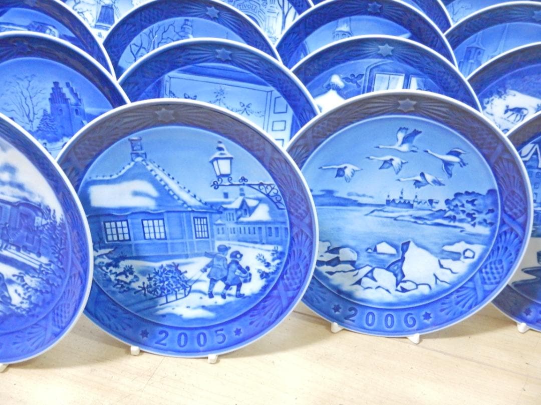 ロイヤルコペンハーゲン イヤープレート 1983年~2007年 計25枚セット