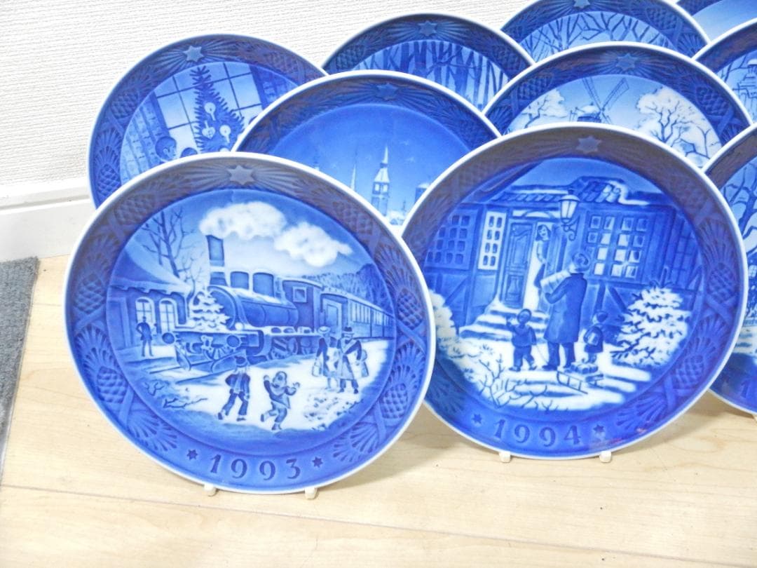 ロイヤルコペンハーゲン イヤープレート 1983年~2007年 計25枚セット