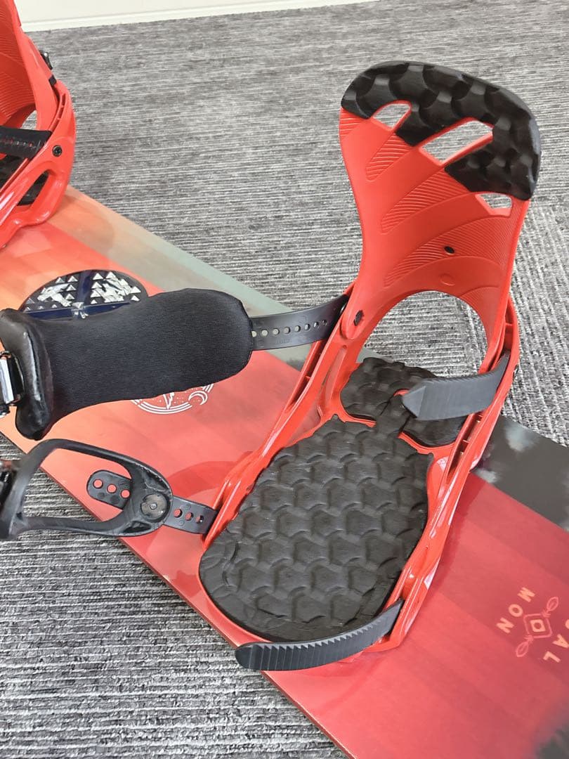 50超豪華❗️サロモン メンズスノーボードセット★スノボ152cm+ビン付