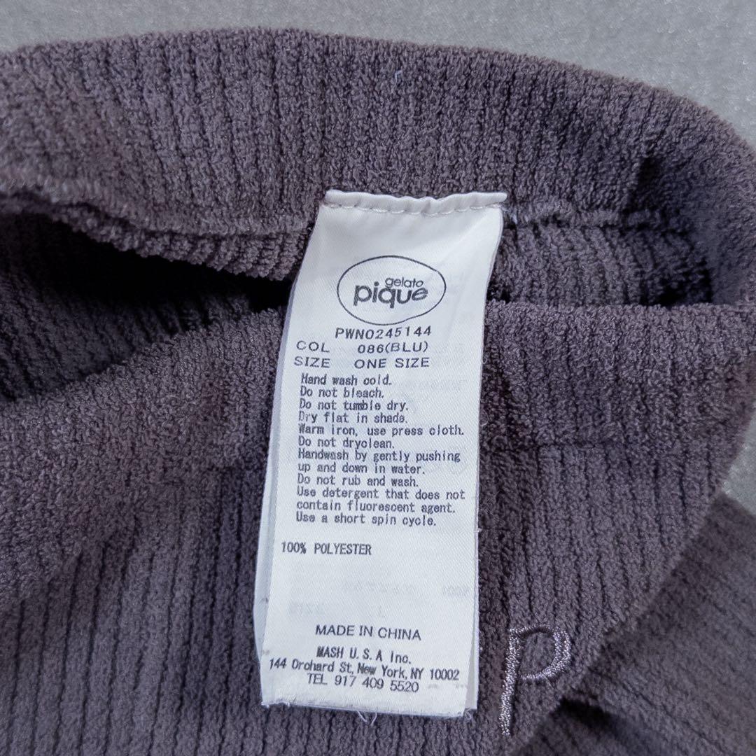 ジェラートピケ エアモコフラワーロゴジャガードミニワンピース　モコレギンスセット