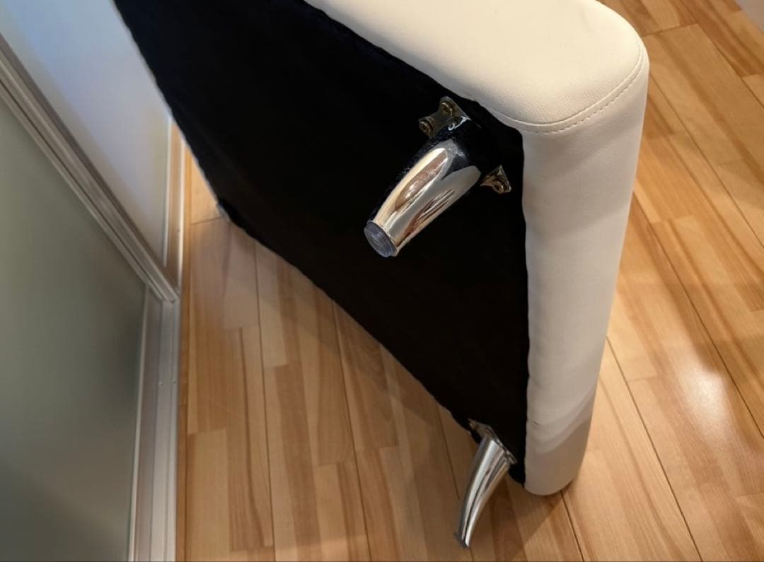 【ARMONIA】Bella curva 1人掛けソファ クッション付き