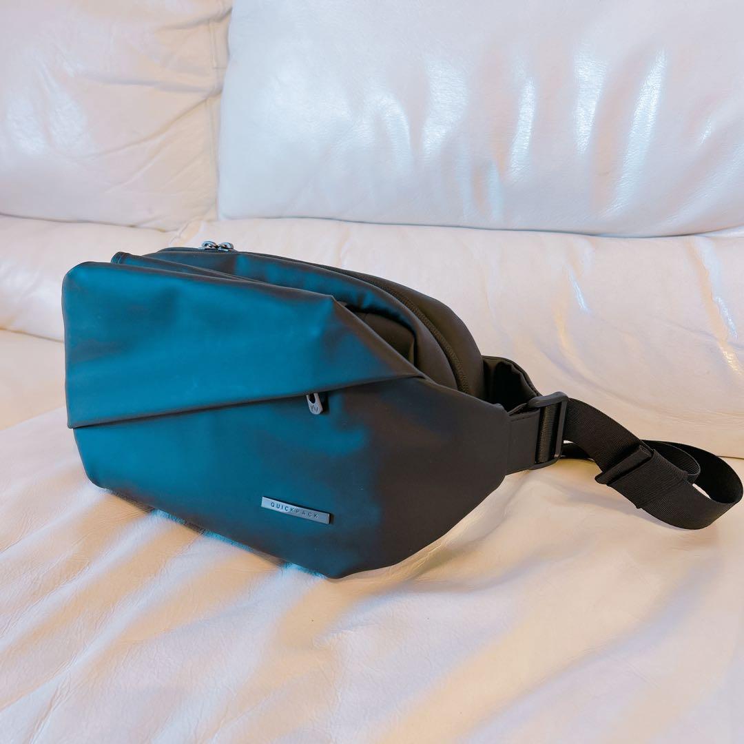 QUICKPACK クイックパック　ボディバッグ