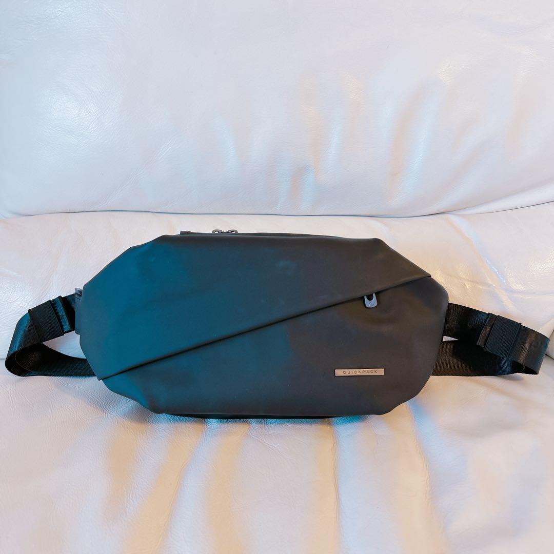 QUICKPACK クイックパック　ボディバッグ