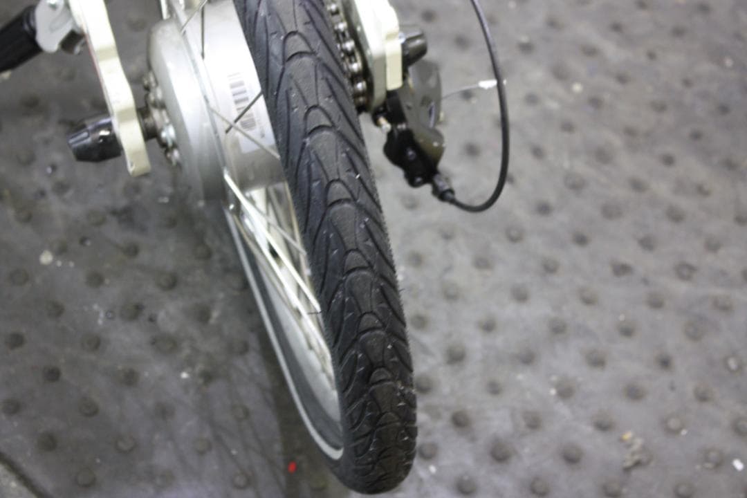 Daytona デイトナ DE01 20インチ　7速 折りたたみミニベロ電動