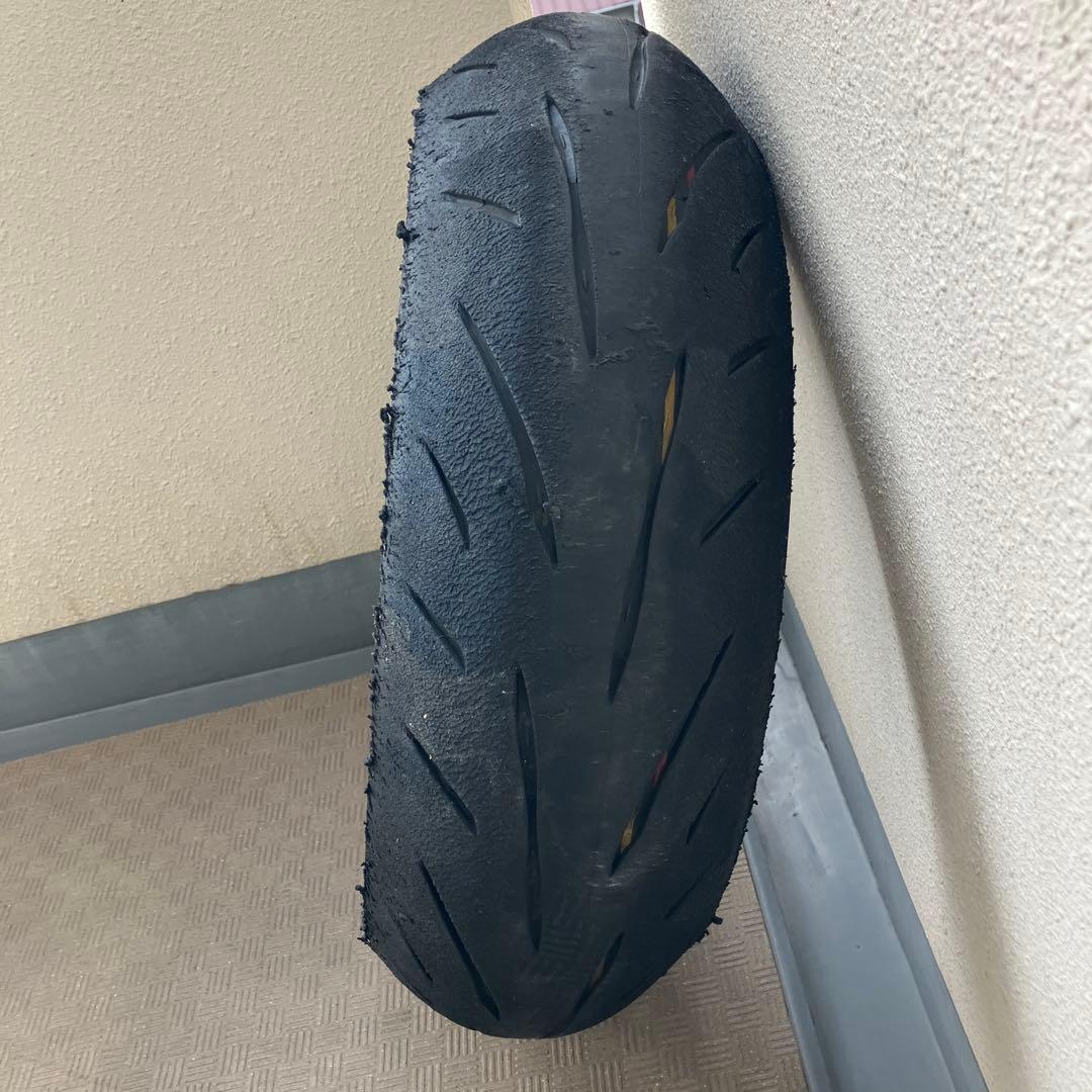 オンロードタイヤ スポーツ用